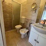 Guesthost - Augusta Apartament
