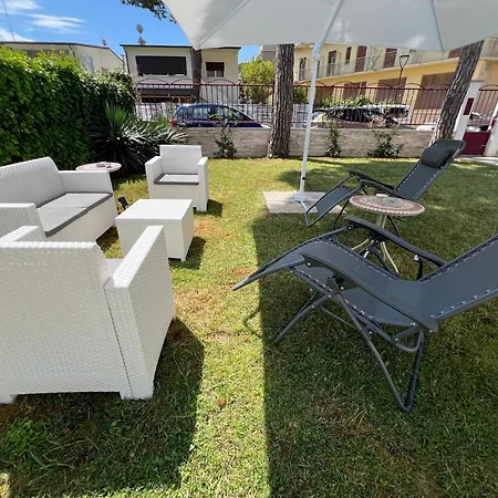 Guesthost - Augusta Apartamento *