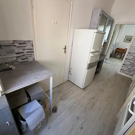 Guesthost - Augusta Apartamento