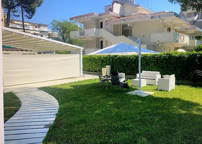 Guesthost - Augusta *